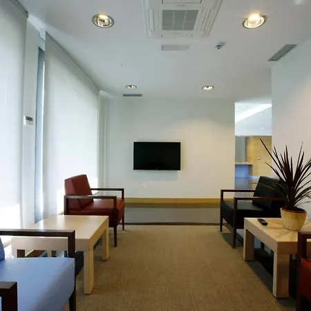 Aginaga Hotela Hotel Usúrbil