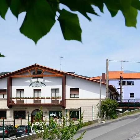 Aginaga Hotela Hotell Usúrbil