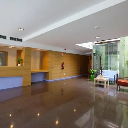 Hotell Aginaga Hotela Usúrbil