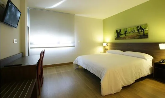 Aginaga Hotela 2* Usúrbil