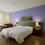 Aginaga Hotela 2* Usúrbil