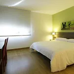 Aginaga Hotela 2* Usúrbil