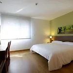 Aginaga Hotela Hotel 2*